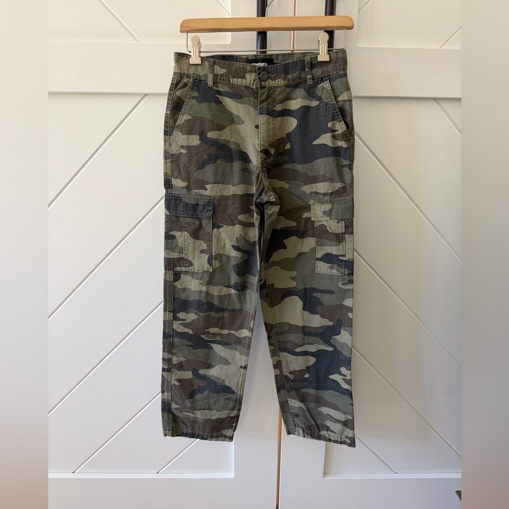 Boys RSQ loose fit Camo Cargo Pants